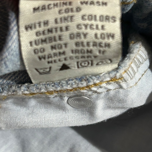 Indigo Saints Denim Light Wash Distressed Shorts and Jacket Set Raw Hem - Picture 7 of 10